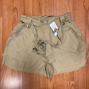 Toxik tan cargo shorts size medium